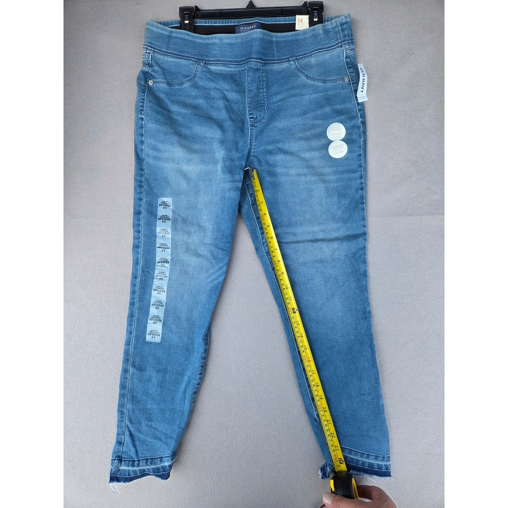 Old Navy Rockstar Jeggings Womens 14 Light Wash Mid Rise Slimming Ankle Raw Hem